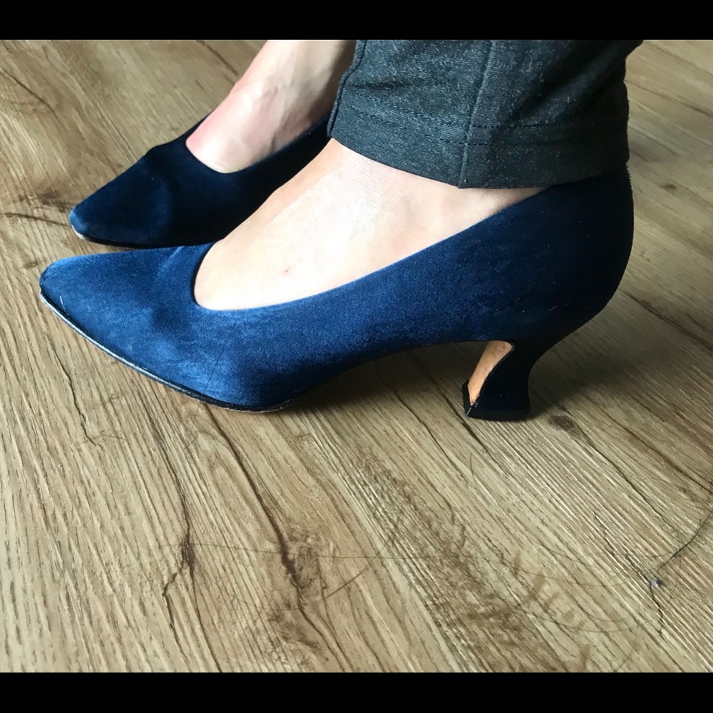 Nine West pumps
